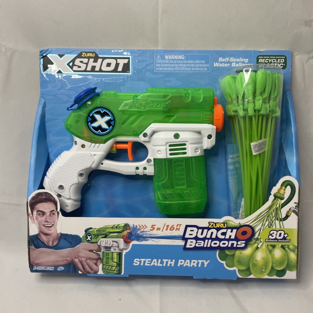 Zuru X Shot Water Gun With 30 Self-sealing Water Balloons